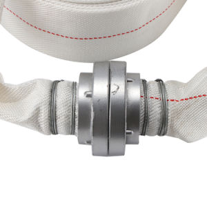 40 mm Sj 或 DJ 消防水带，带黄铜联轴器